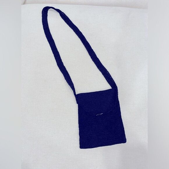 NWOT Black Shoulder Bag; - Picture 1 of 3
